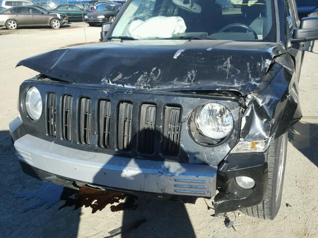 1J8FF48W27D286227 - 2007 JEEP PATRIOT LI BLACK photo 9