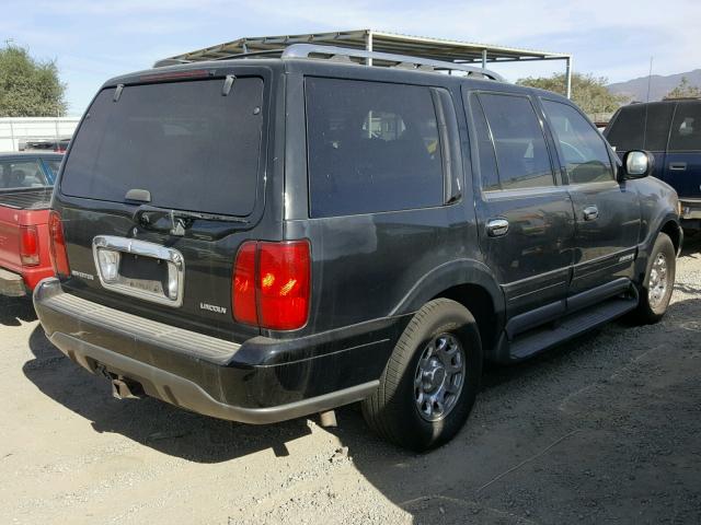 5LMRU27L1XLJ03419 - 1999 LINCOLN NAVIGATOR BLACK photo 4