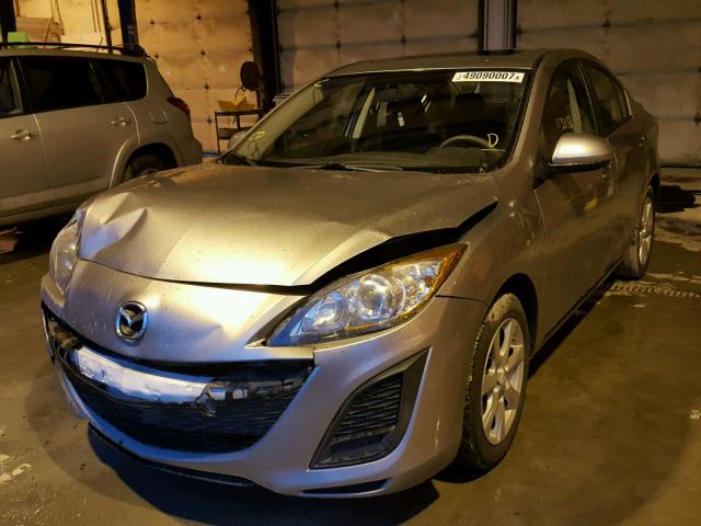 JM1BL1VGXB1482596 - 2011 MAZDA 3 I SILVER photo 2