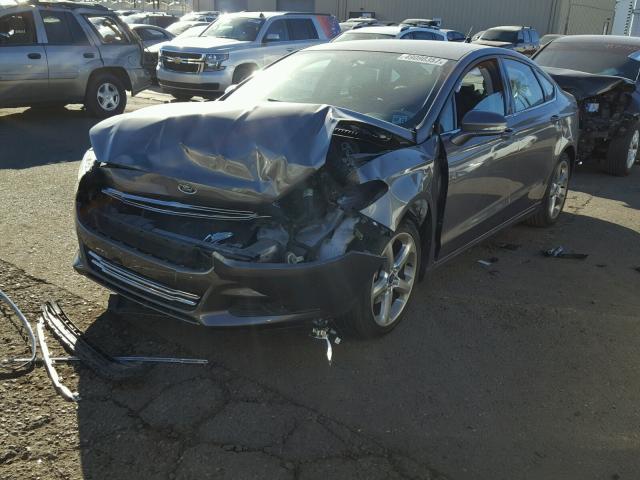 1FA6P0H78E5379790 - 2014 FORD FUSION SE GRAY photo 2