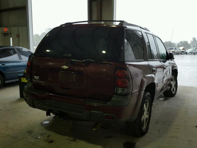 1GNDS13S952277974 - 2005 CHEVROLET TRAILBLAZE MAROON photo 4