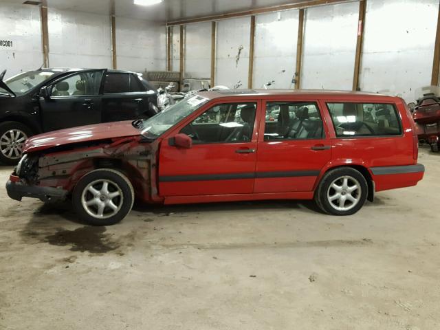 YV1LW5510S2146085 - 1995 VOLVO 850 BASE RED photo 9