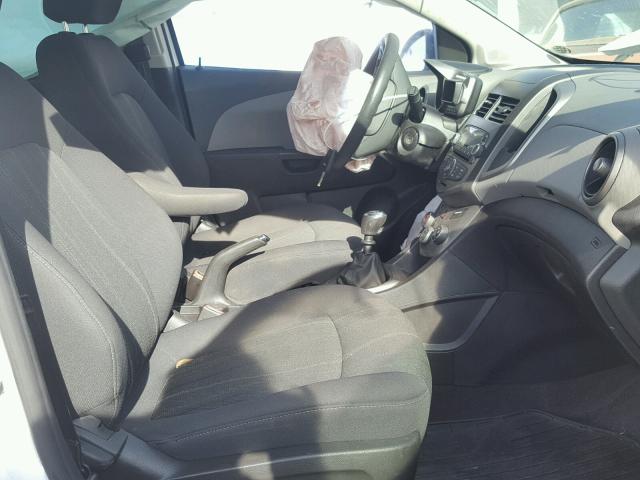 1G1JD6SH4D4134970 - 2013 CHEVROLET SONIC LT 白色 照片 5
