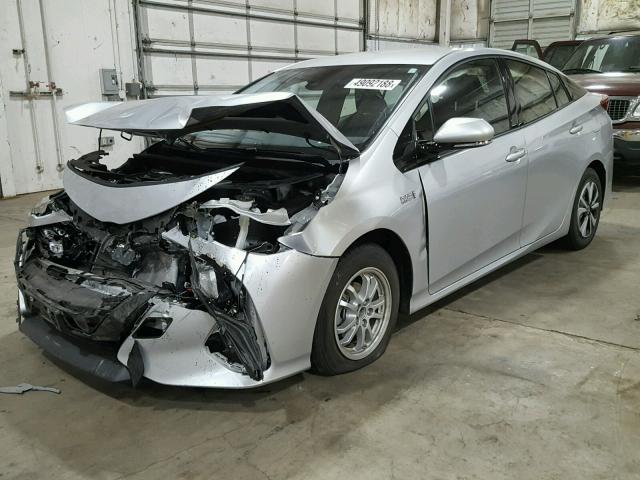 JTDKARFP0H3003831 - 2017 TOYOTA PRIUS PRIM ნაცრისფერი ფოტო 2