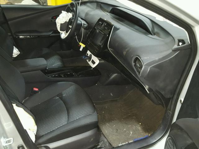 JTDKARFP0H3003831 - 2017 TOYOTA PRIUS PRIM ნაცრისფერი ფოტო 5