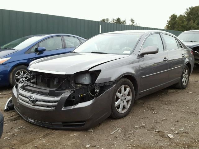 4T1BK36B67U243663 - 2007 TOYOTA AVALON XL GRAY photo 2