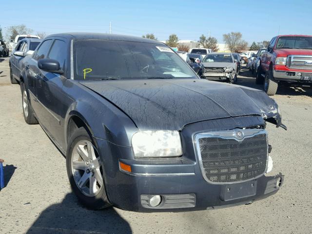 2C3KA53G87H828142 - 2007 CHRYSLER 300 TOURIN GRAY photo 1