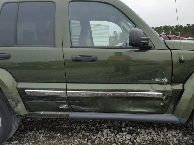 1J4GK48K76W215431 - 2006 JEEP LIBERTY SP GREEN photo 9