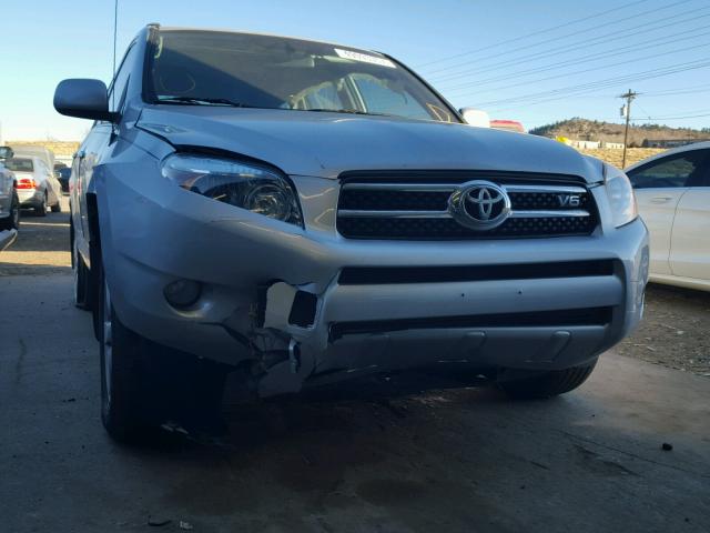 JTMBK31V176026127 - 2007 TOYOTA RAV4 LIMIT SILVER photo 9