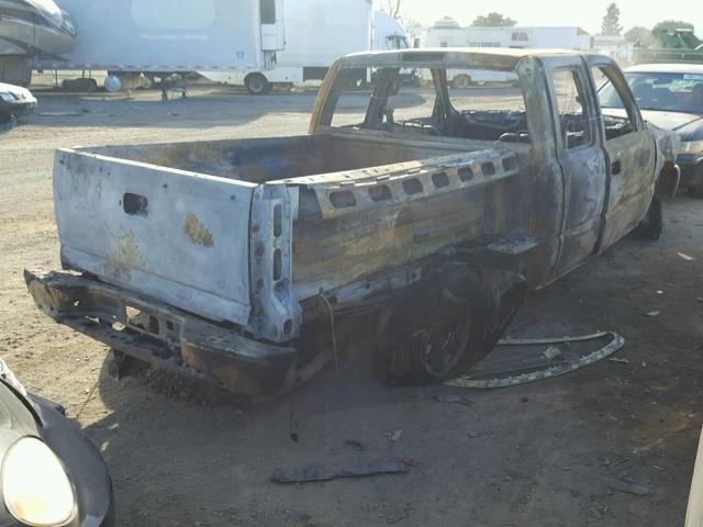 2GTEK19T8X1536325 - 1999 GMC NEW SIERRA BURN photo 4