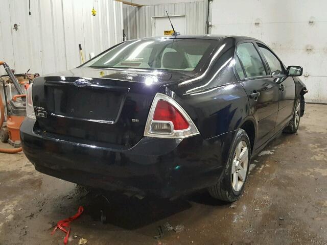 3FAHP07Z67R132196 - 2007 FORD FUSION SE BLACK photo 4