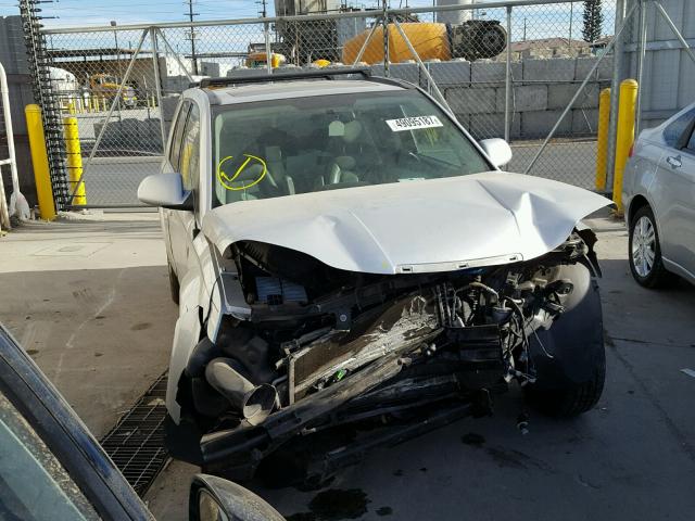 5GZCZ33Z37S868649 - 2007 SATURN VUE HYBRID SILVER photo 1