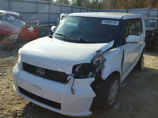 JTLKE50E581031337 - 2008 TOYOTA SCION XB WHITE photo 2