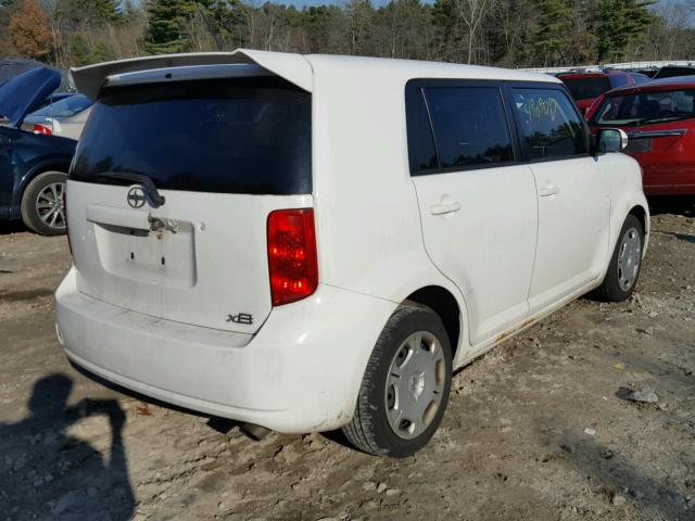 JTLKE50E581031337 - 2008 TOYOTA SCION XB WHITE photo 4