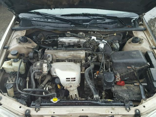 4T1BG22K4WU192583 - 1998 TOYOTA CAMRY CE TAN photo 7