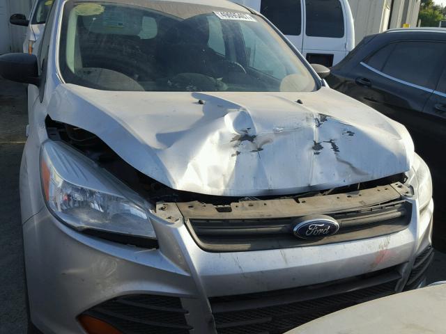 1FMCU0F73DUA21165 - 2013 FORD ESCAPE S SILVER photo 9