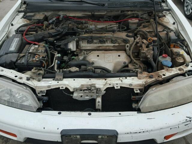 JHMCD5650SC032044 - 1995 HONDA ACCORD EX WHITE photo 7