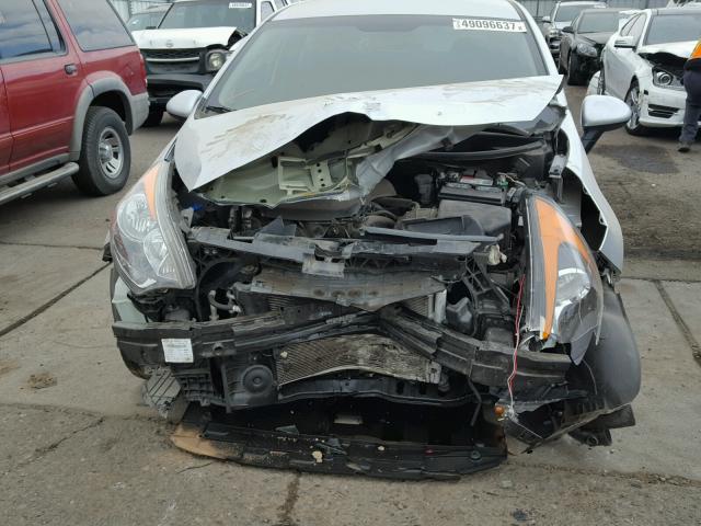 KNADM5A39E6359778 - 2014 KIA RIO LX Արծաթագույն լուսանկար 9