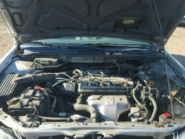 1HGCG56492A128350 - 2002 HONDA ACCORD LX SILVER photo 7