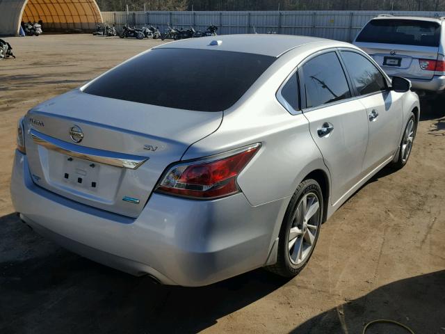 1N4AL3AP0EC111250 - 2014 NISSAN ALTIMA 2.5 SILVER photo 4