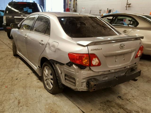 2T1BU4EE3AC427818 - 2010 TOYOTA COROLLA BA SILVER photo 3