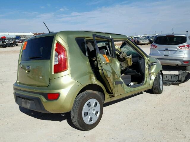 KNDJT2A52D7531067 - 2013 KIA SOUL GREEN photo 4