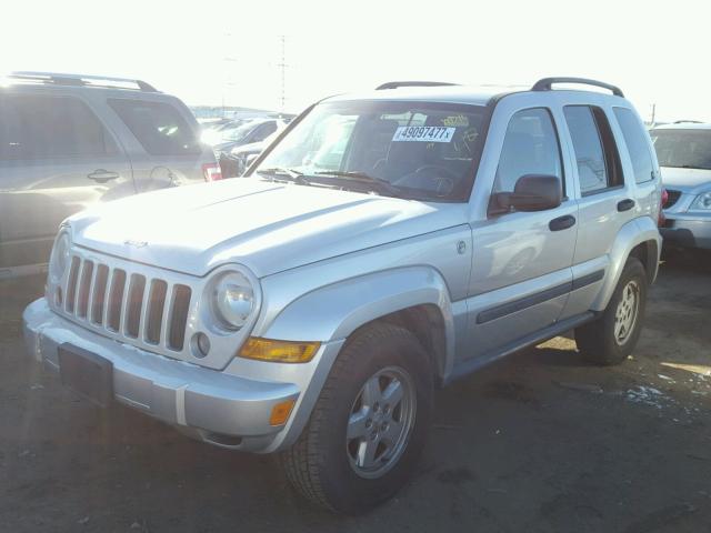 1J4GL48K07W715350 - 2007 JEEP LIBERTY SP SILVER photo 2