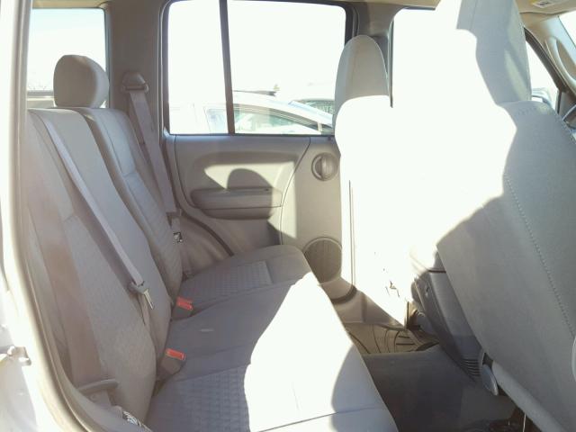 1J4GL48K07W715350 - 2007 JEEP LIBERTY SP SILVER photo 6
