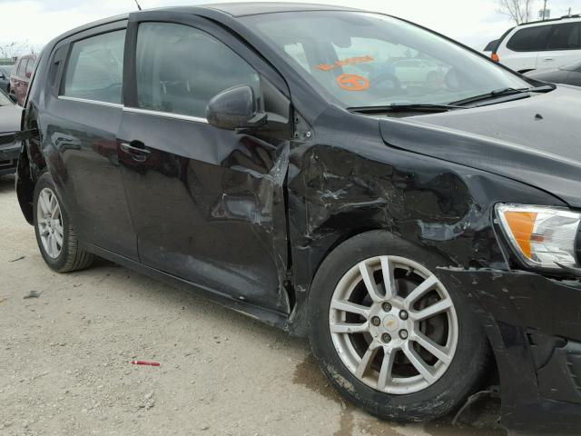 1G1JC6SH9C4105501 - 2012 CHEVROLET SONIC LT 黑色 照片 9