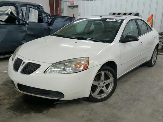 1G2ZG558164222616 - 2006 PONTIAC G6 SE1 WHITE photo 2