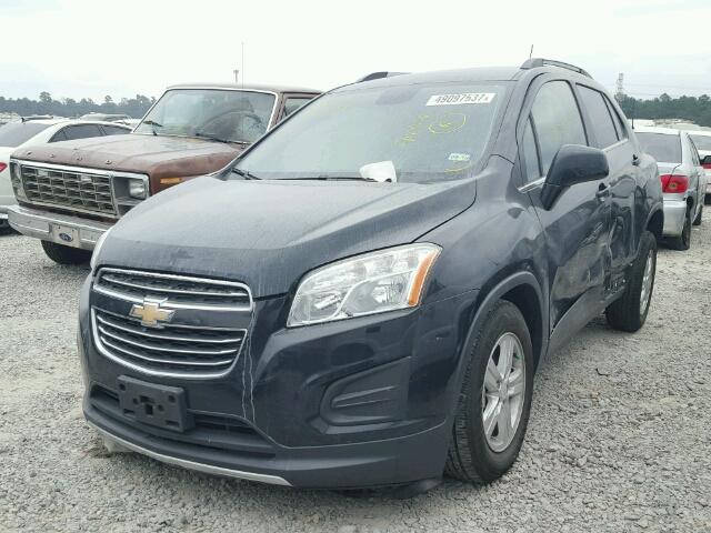 3GNCJLSBXFL211199 - 2015 CHEVROLET TRAX 1LT BLACK photo 2