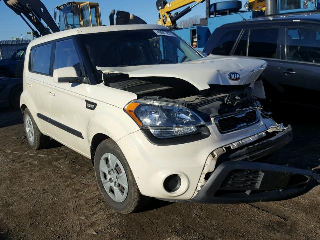 KNDJT2A50D7497873 - 2013 KIA SOUL WHITE photo 1