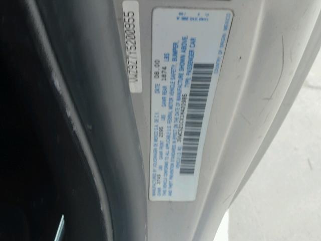 3VWCS21CX1M420985 - 2001 VOLKSWAGEN NEW BEETLE 银色 照片 10