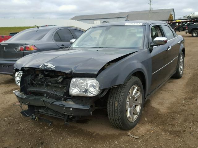 2C3KA63H46H291718 - 2006 CHRYSLER 300C BLACK photo 2