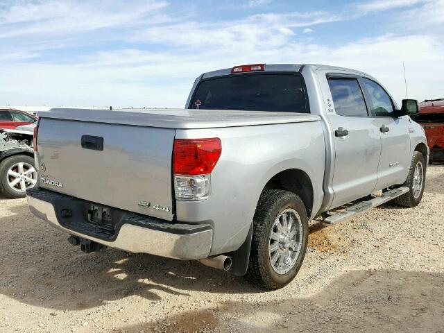 5TFDW5F14CX263634 - 2012 TOYOTA TUNDRA CRE SILVER photo 4