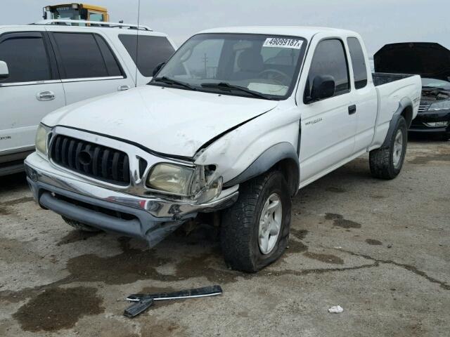 5TEWN72N72Z056646 - 2002 TOYOTA TACOMA XTR WHITE photo 2