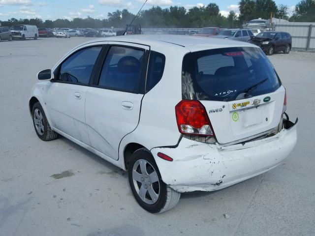 KL1TD66628B207240 - 2008 CHEVROLET AVEO BASE WHITE photo 3