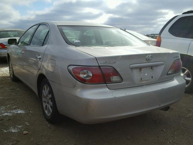 JTHBF30G520013446 - 2002 LEXUS ES 300 SILVER photo 3