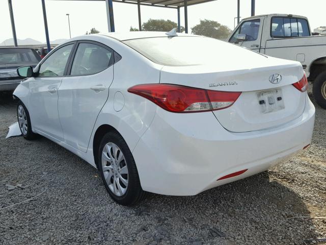 5NPDH4AE1BH003264 - 2011 HYUNDAI ELANTRA GL WHITE photo 3