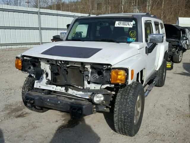 5GTDN13E778241879 - 2007 HUMMER H3 WHITE photo 2