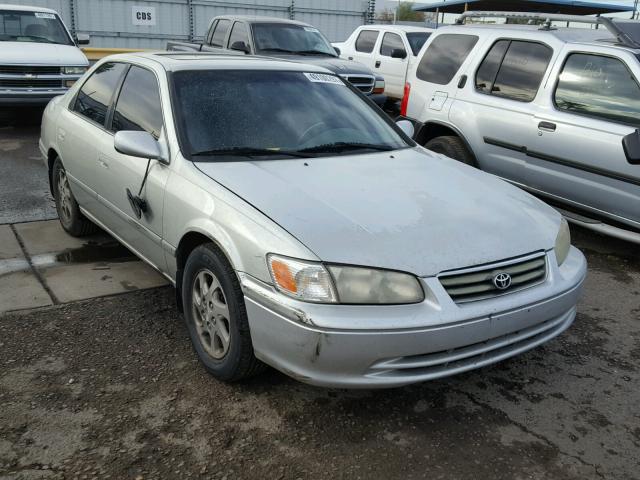 JT2BG22K6Y0398334 - 2000 TOYOTA CAMRY CE SILVER photo 1