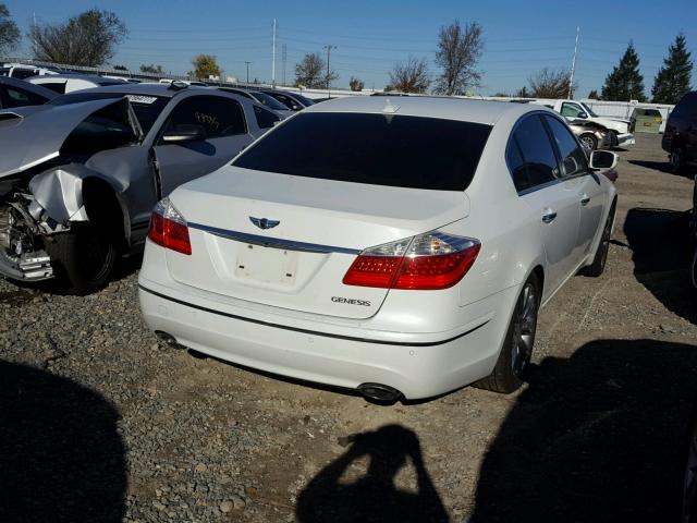 KMHGC46E69U037023 - 2009 HYUNDAI GENESIS 3. WHITE photo 4