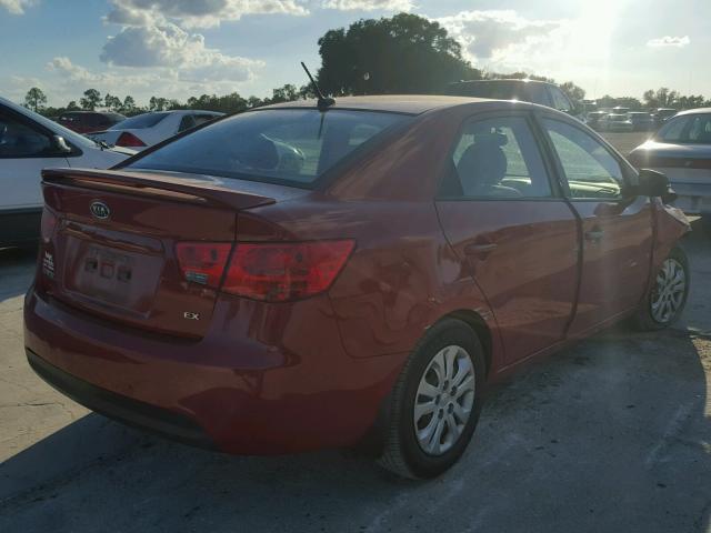 KNAFU4A27D5704238 - 2013 KIA FORTE EX RED photo 4