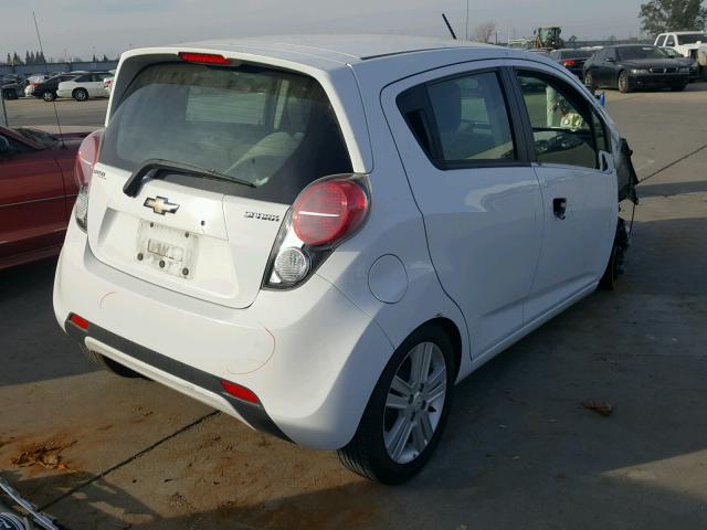 KL8CD6S99DC511039 - 2013 CHEVROLET SPARK 1LT WHITE photo 4