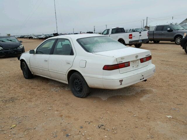 4T1BG22K4WU289508 - 1998 TOYOTA CAMRY CE WHITE photo 3