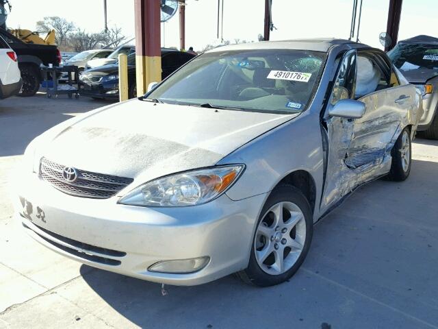 4T1BE30K93U229265 - 2003 TOYOTA CAMRY LE SILVER photo 2