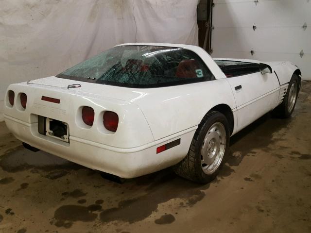 1G1YY22PXR5116185 - 1994 CHEVROLET CORVETTE WHITE photo 4