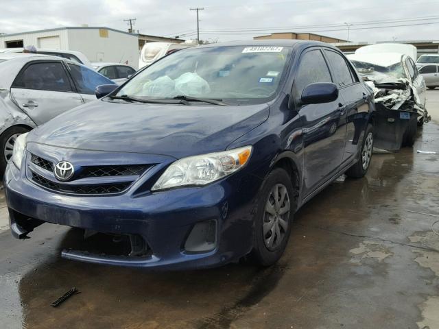 5YFBU4EE5DP164252 - 2013 TOYOTA COROLLA BA BLUE photo 2