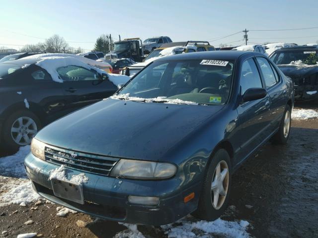 1N4BU31D8VC181568 - 1997 NISSAN ALTIMA XE GREEN photo 2