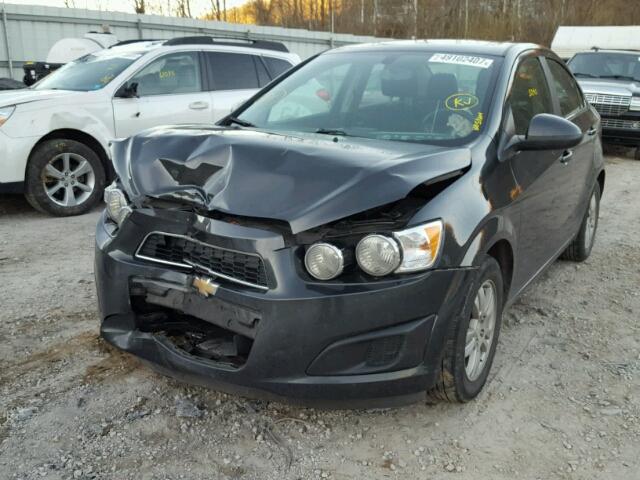 1G1JC5SH7F4195312 - 2015 CHEVROLET SONIC LT GRAY photo 2